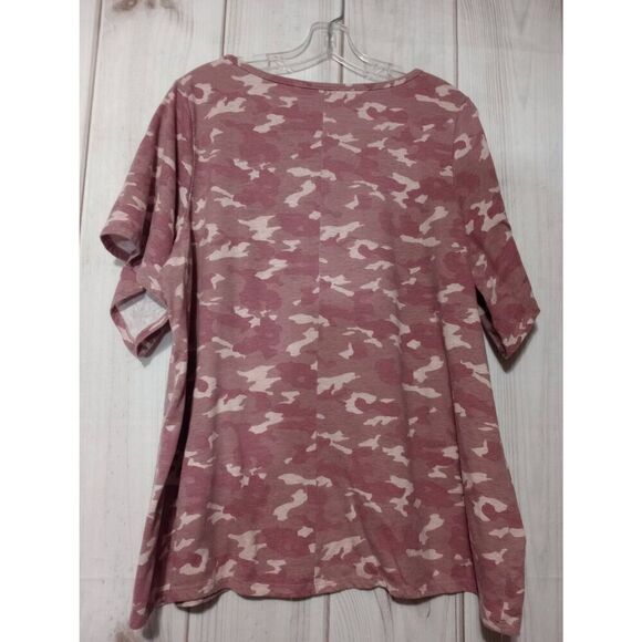 Lane Bryant Shirt Ladies 18‎ Pink Camouflage - Picture 2 of 5
